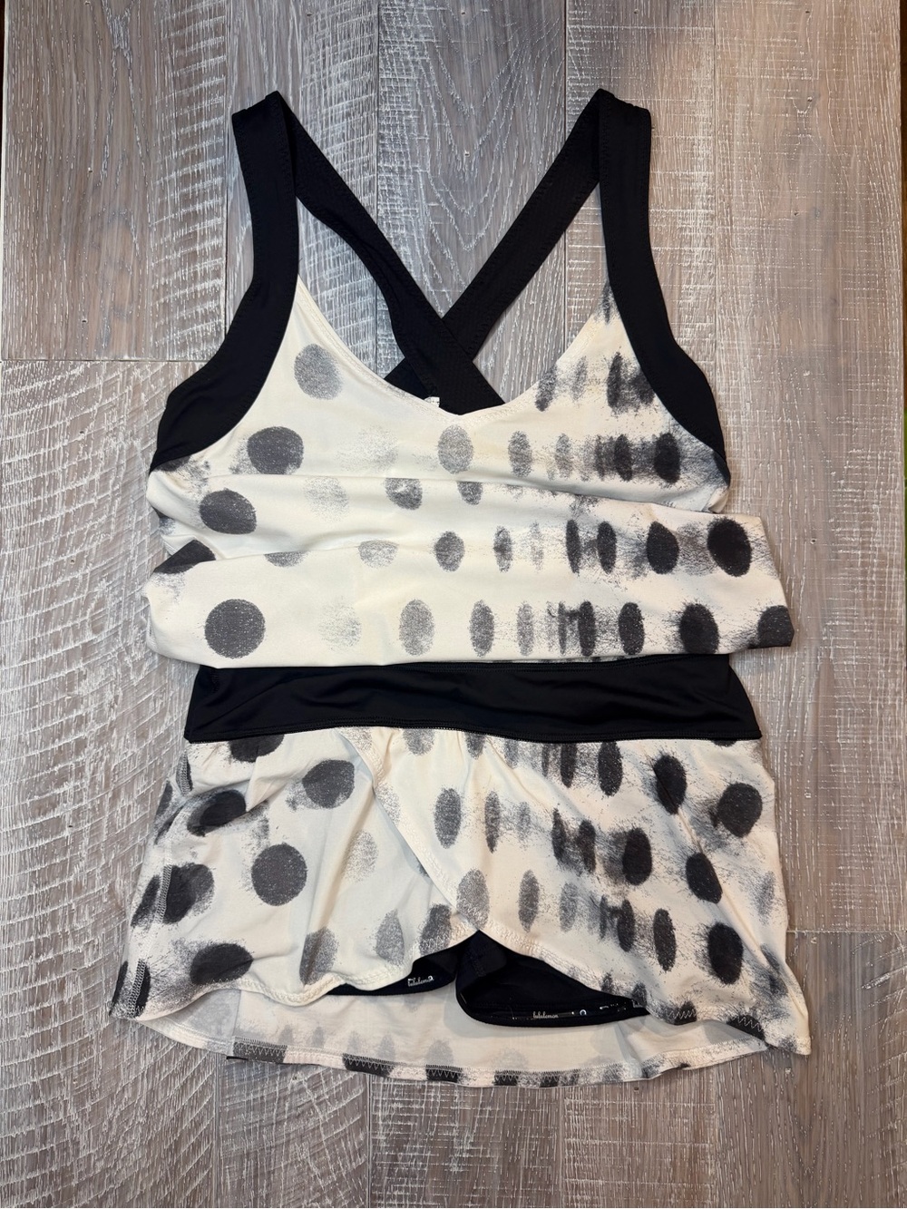 Lululemon Athletica Black & White Polka Dot Women’s Active Tank Top